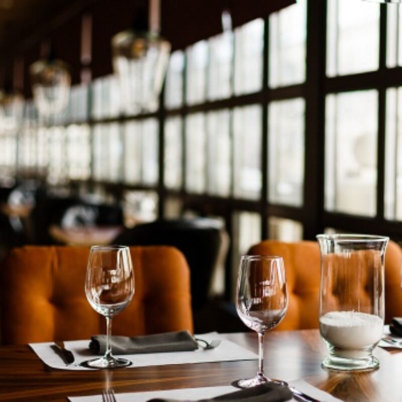 Where Can I Enjoy a Fancy Dinner when I Visit Morro Bay?