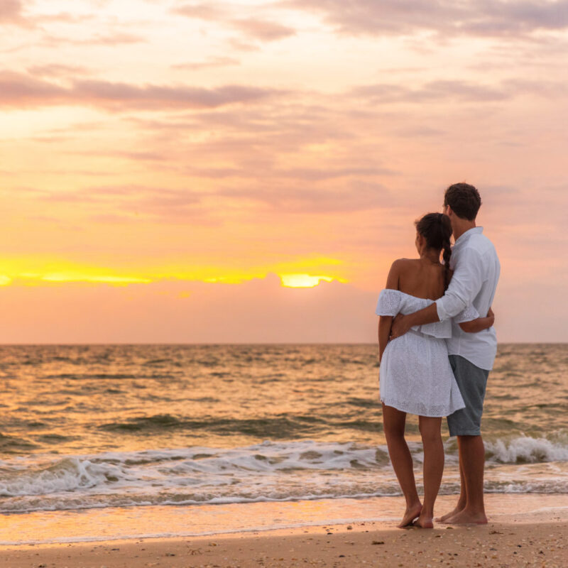 What Makes Morro Bay the Perfect Romantic Retreat?