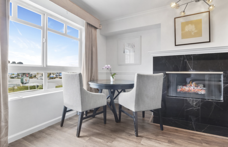 Double King Room - Ascot Suites